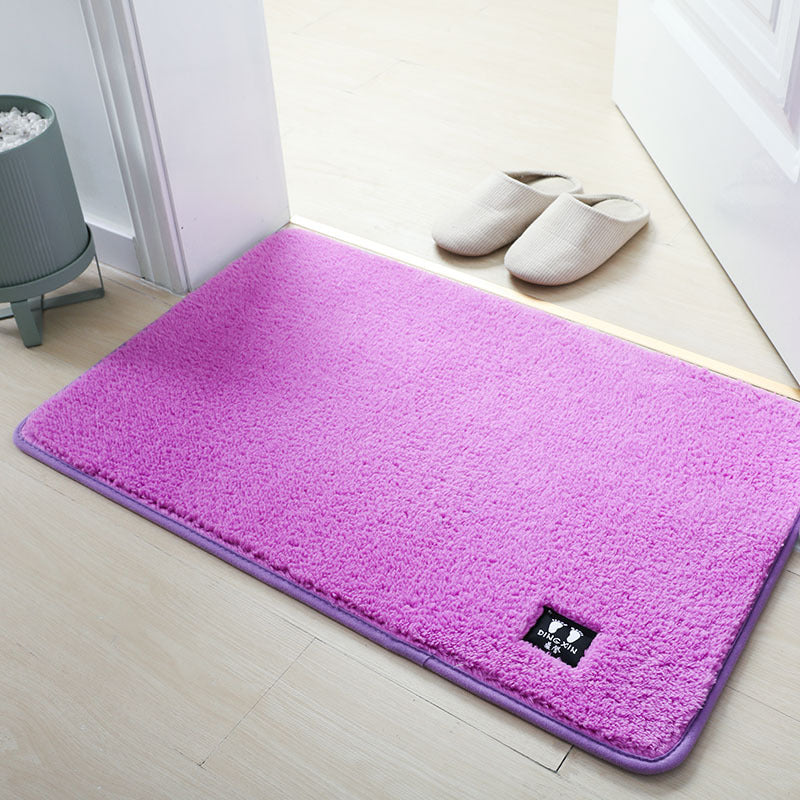 Water Absorbing And Dirt Resistant Floor Mat