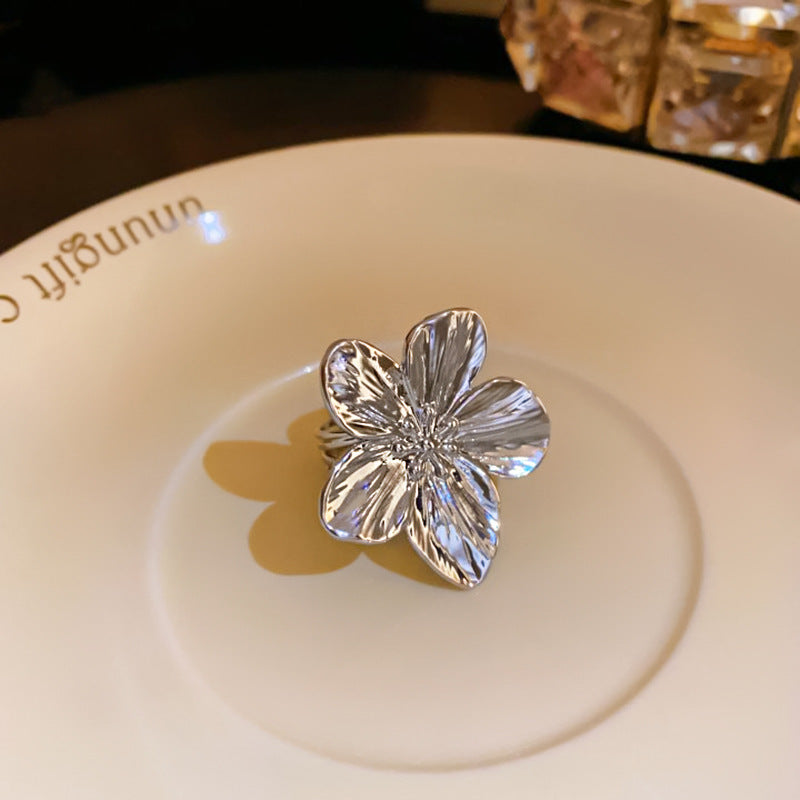 Flower Silver Petal Ring