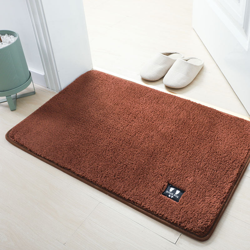 Water Absorbing And Dirt Resistant Floor Mat